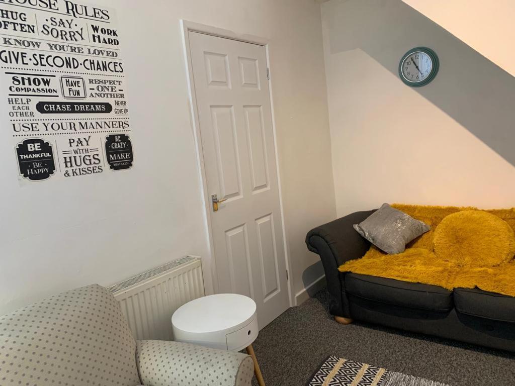 Bright, Comfortable Home, Convenient For City Centre Liverpool Exterior photo